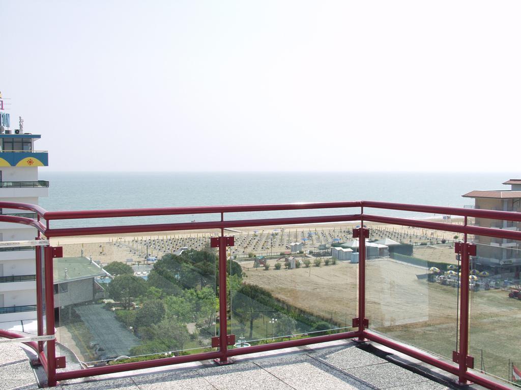 Hotel Coppe Jesolo Dış mekan fotoğraf