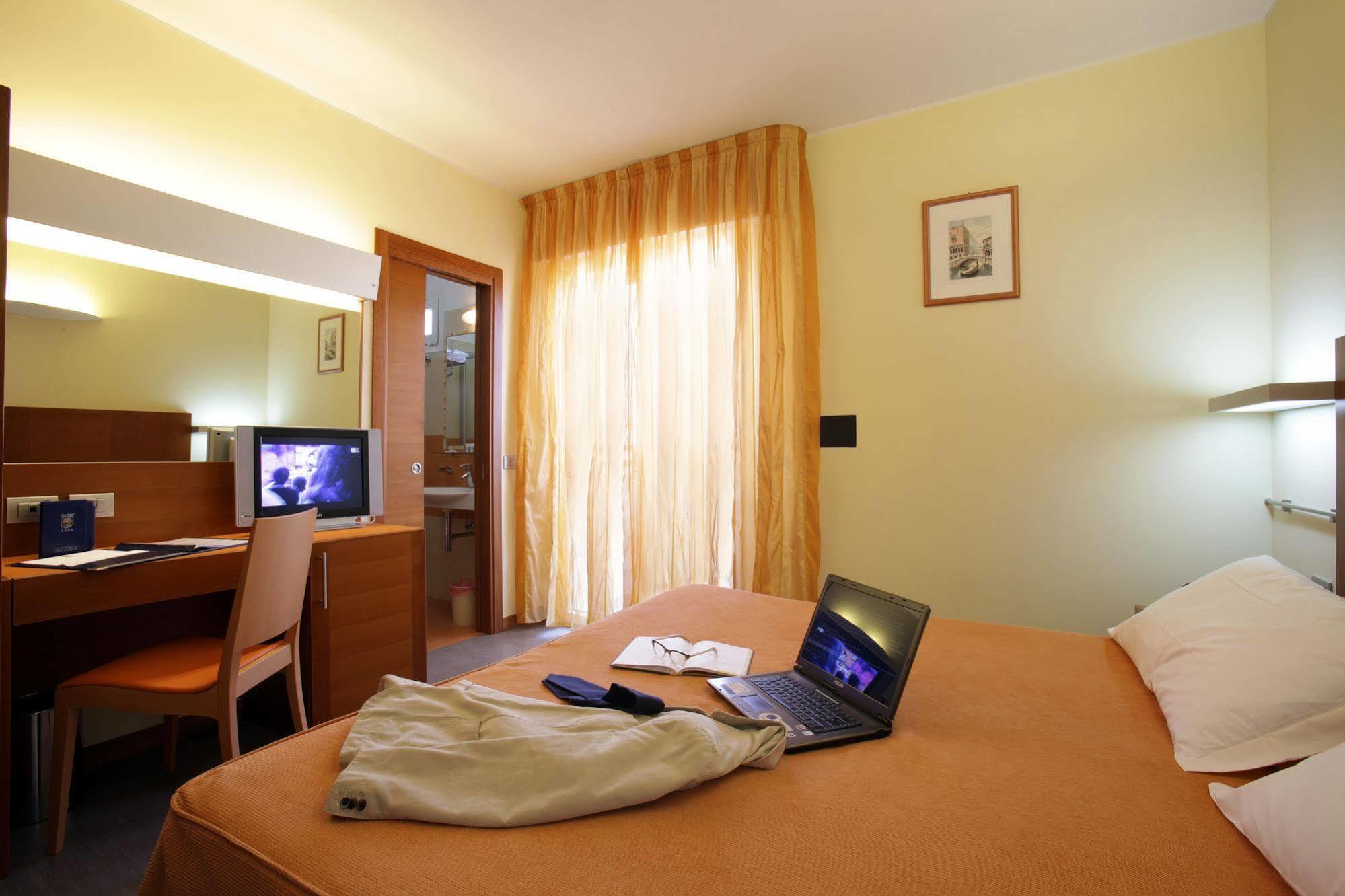 Hotel Coppe Jesolo Dış mekan fotoğraf